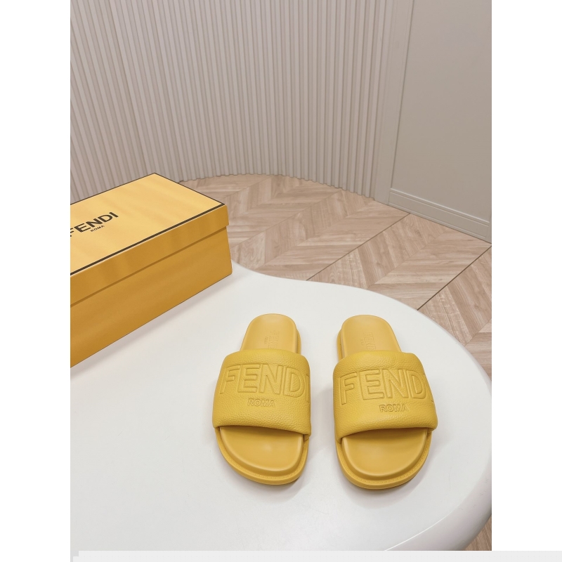 F**di slippers